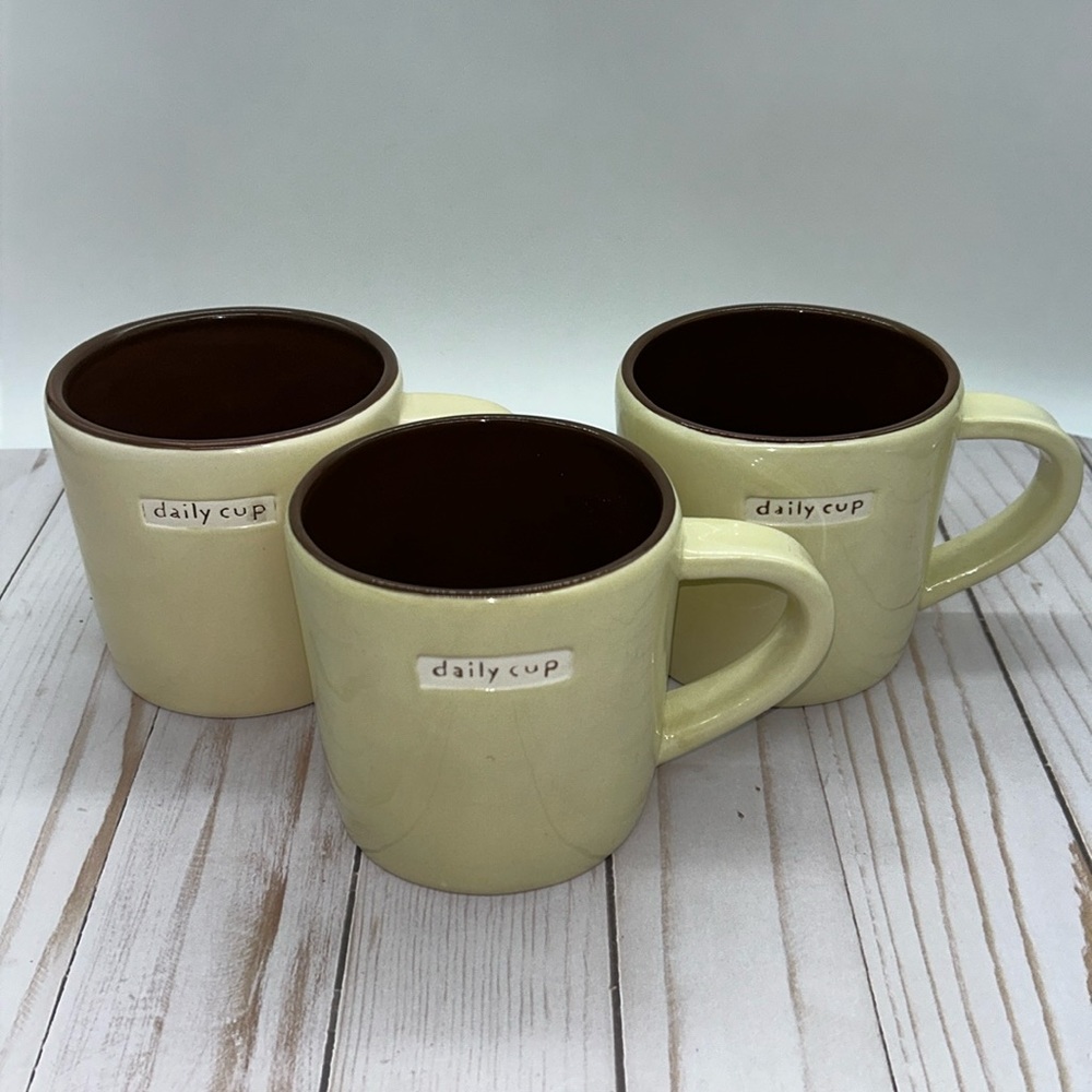Starbucks Daily Cup 2009 Set of 3 12oz Coffee Mug